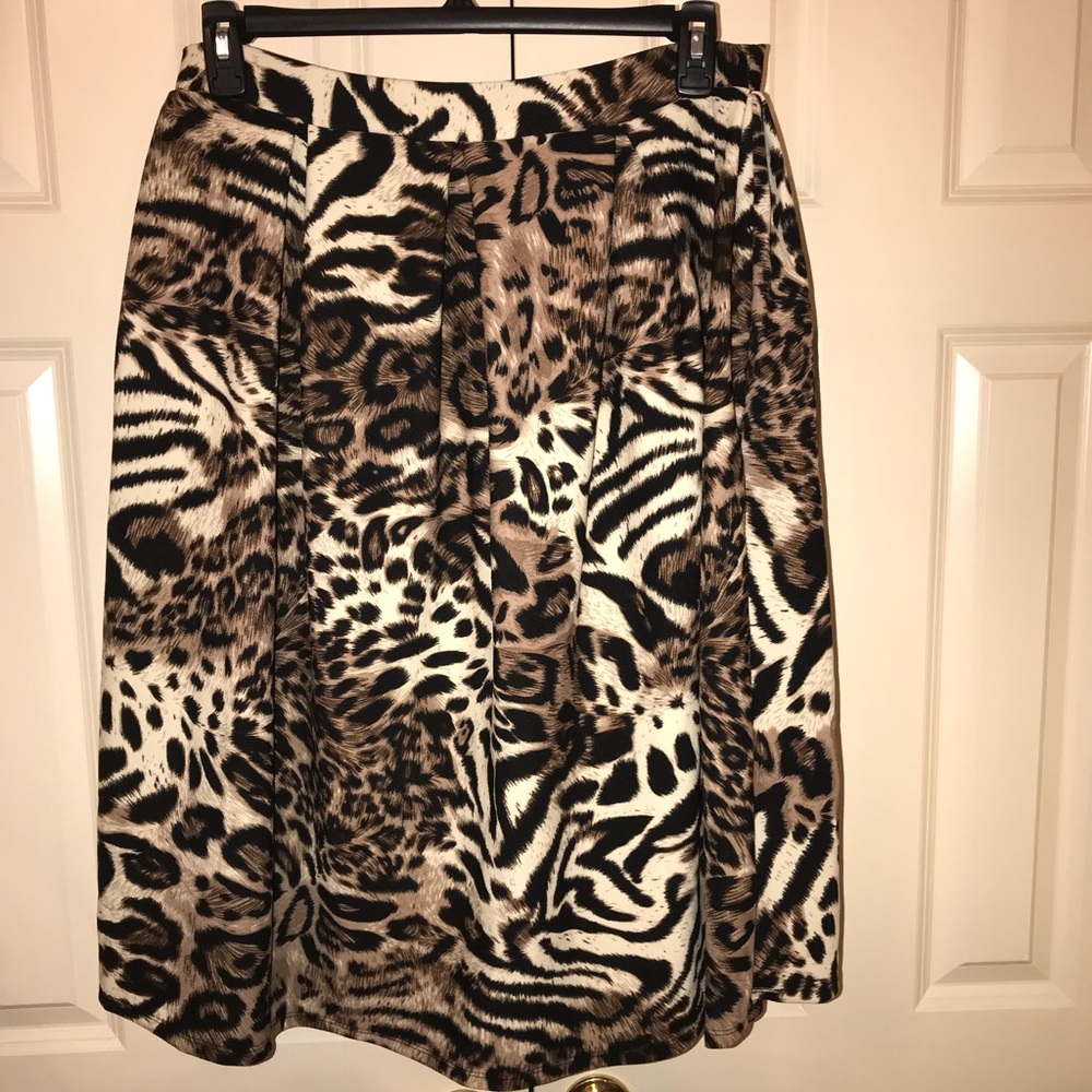 Animal print midi skirt